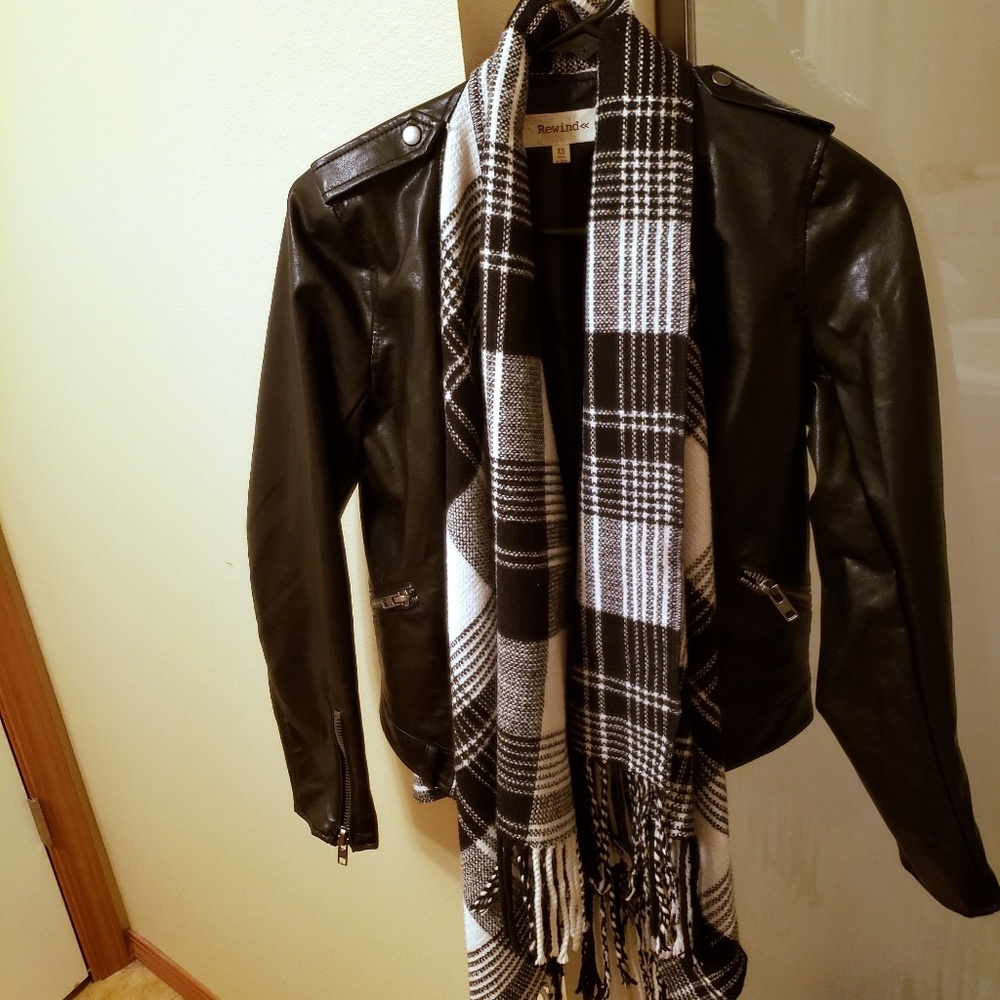 Rewind Junior's Vegan Leather with scarf jacket XS - Picture 2 of 8